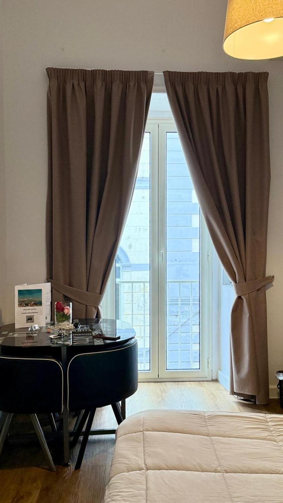 Chiaia Suites Naples Extérieur photo