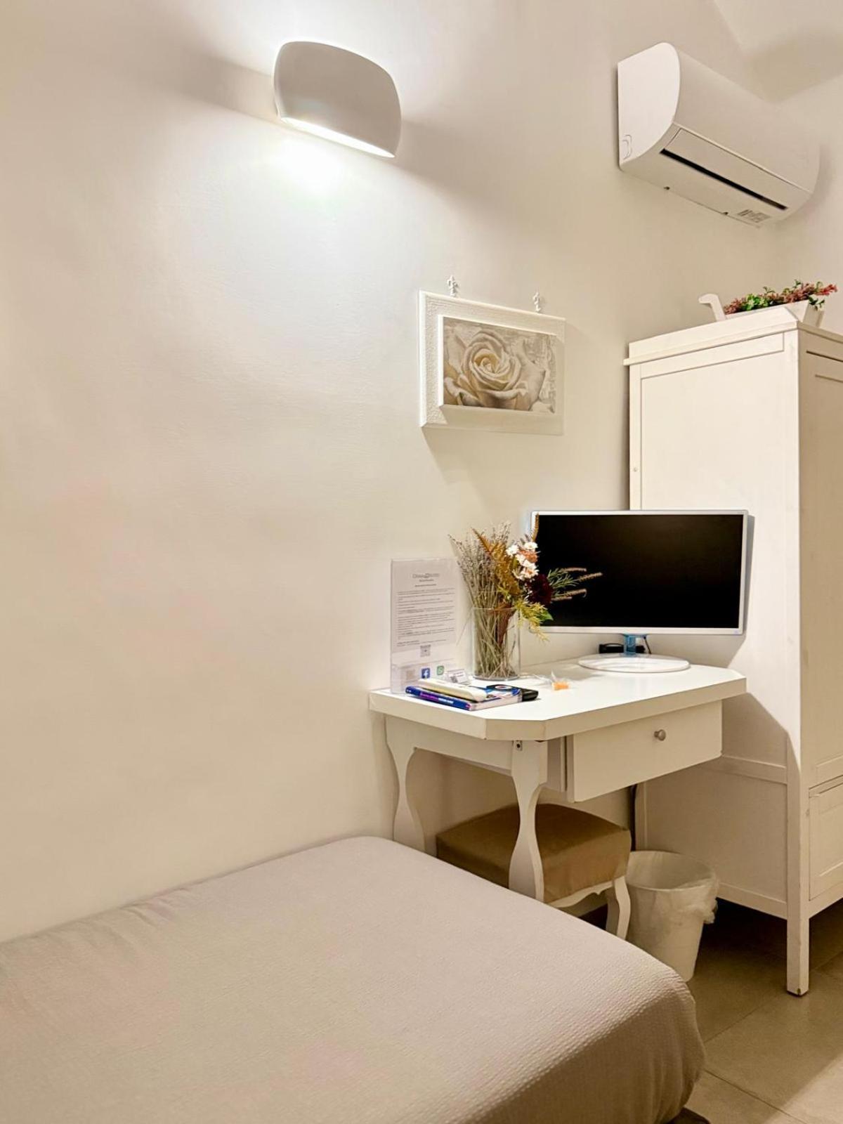 Chiaia Suites Naples Extérieur photo