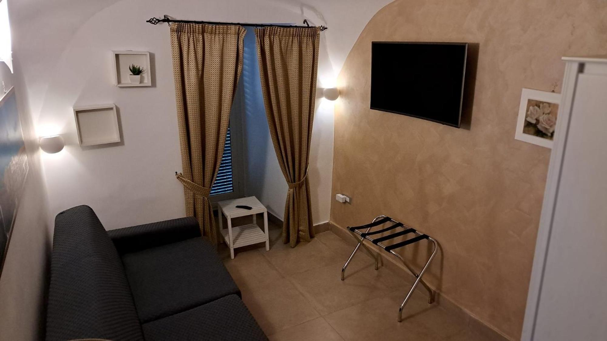 Chiaia Suites Naples Extérieur photo